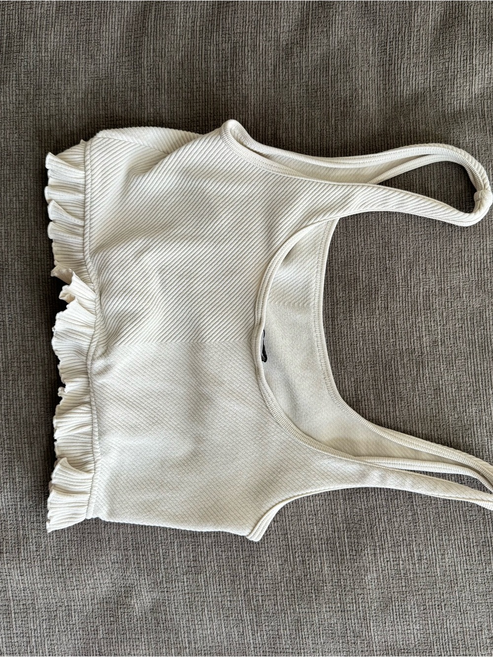 Zara Cream Ruffle Ribbed Crop Tank - Picture 4 of 4